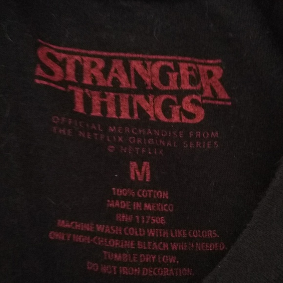 Stranger Things Tee size M - Picture 5 of 5